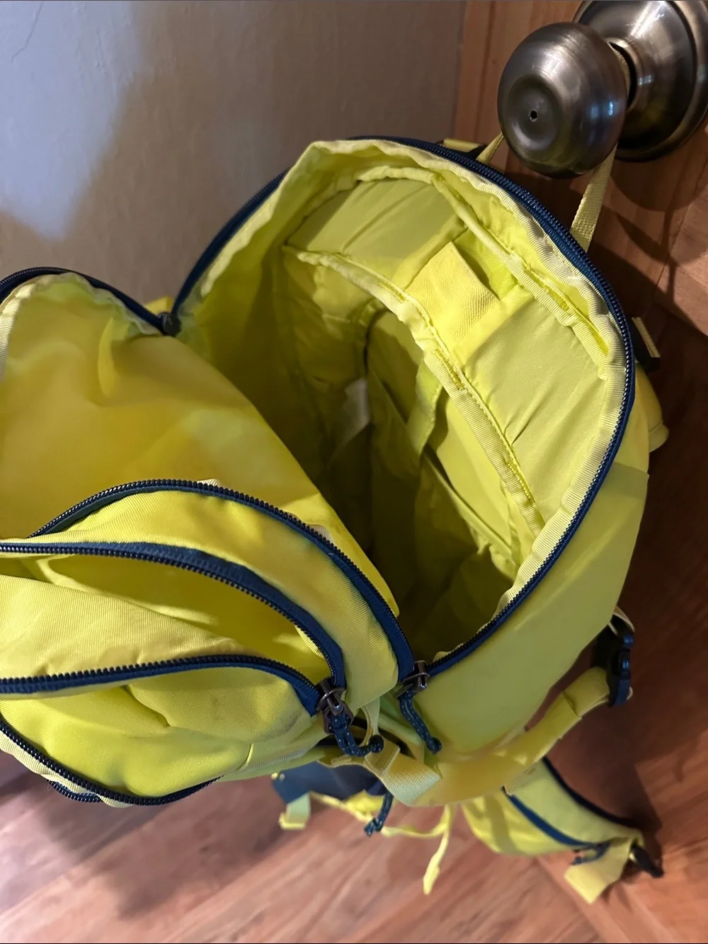 Patagonia Yellow and Navy Daypack Backpack - Picture 3 of 3